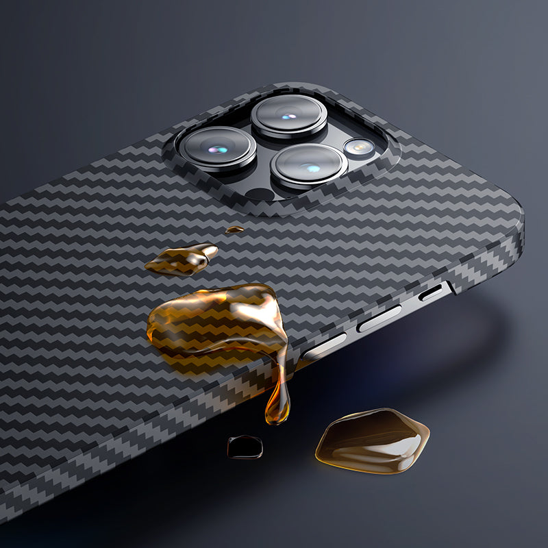 Apple iPhone 14 Pro Max Kılıf M-safe Özellikli Karbon Fiber Benks Essential Kevlar Kapak