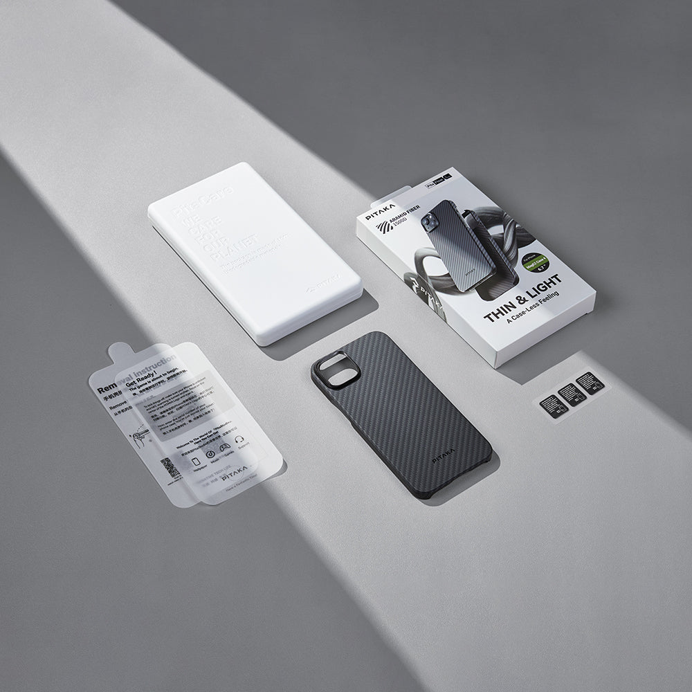 Apple iPhone 15 Plus Kılıf M-safe Şarj Özellikli 1500D Aramid Fiber Pitaka Ultra-Slim Classic Serisi Black-Grey Twill Kapak