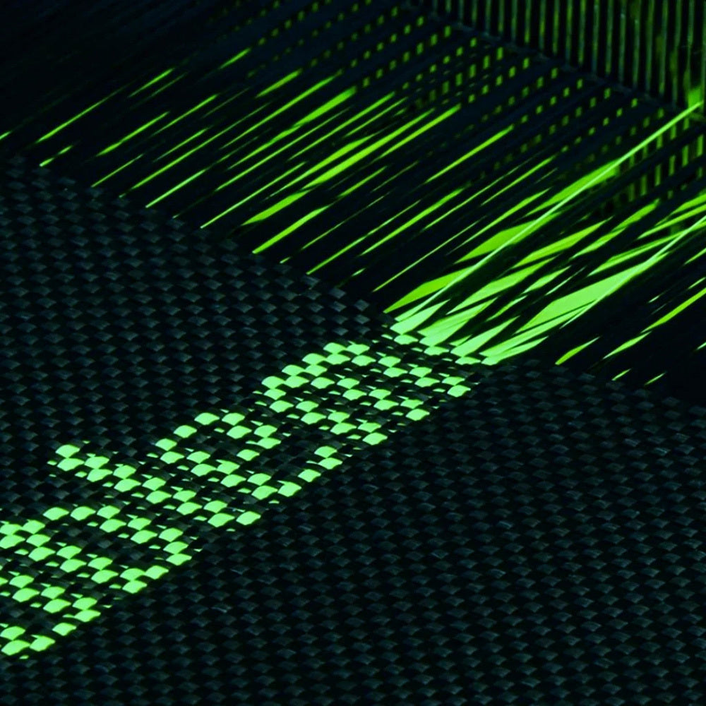 Apple iPhone 15 Pro Max Kılıf M-safe Şarj Özellikli Lumintex Teknolojili Fosforlu Aramid Fiber Pitaka Tactile Woven Aries Serisi Kapak