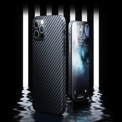 Apple iPhone 12 Pro Kılıf Benks Aramid Kapak