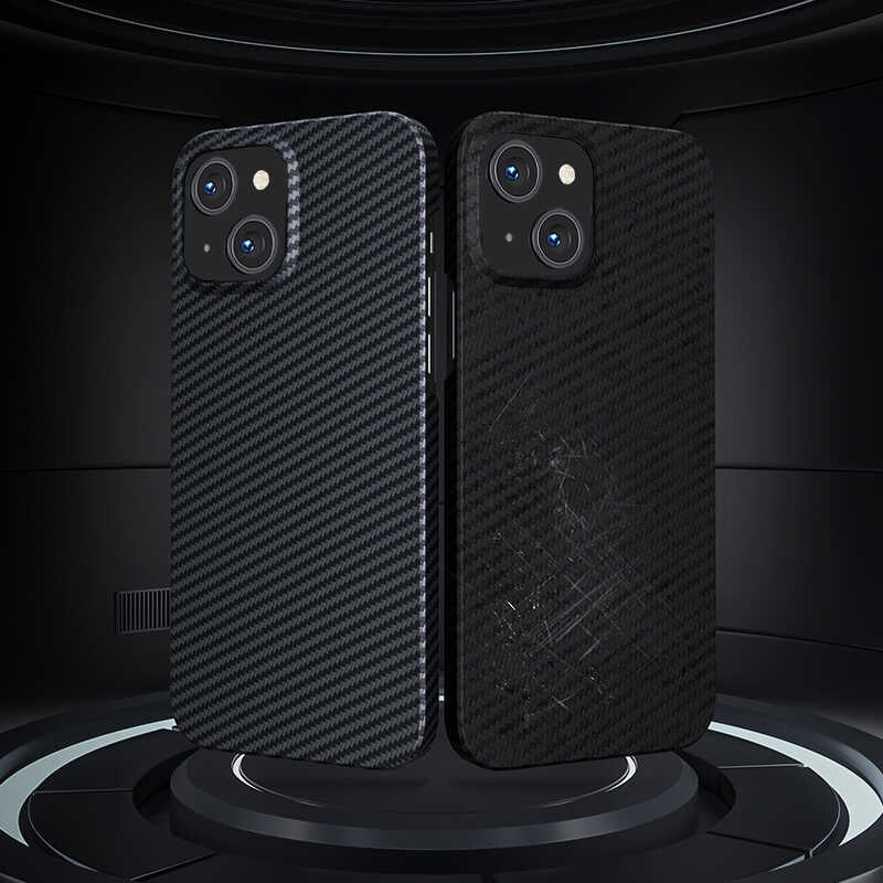 Apple iPhone 13 Kılıf M-safe Özellikli Karbon Fiber Benks Essential Kevlar Kapak