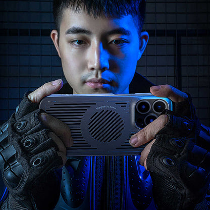 Apple iPhone 13 Pro Kılıf Benks Bizzard Soğutucu Özellikli Oyuncu Telefon Kılıfı