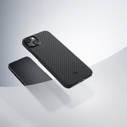 Apple iPhone 14 Kılıf M-safe Şarj Özellikli 1500D Aramid Fiber Pitaka Ultra-Slim Classic Serisi Black-Grey Twill Kapak