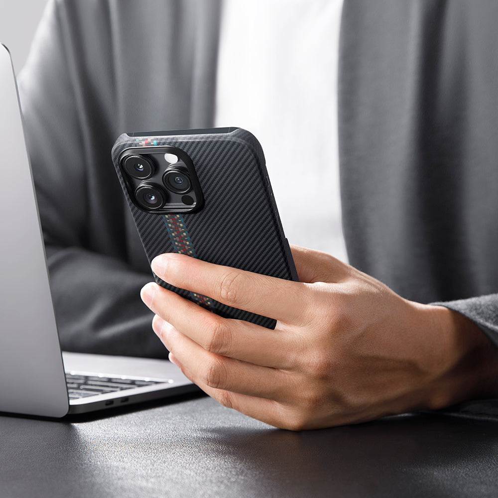 Apple iPhone 14 Pro Kılıf M-safe Şarj Özellikli 600D Aramid Fiber Pitaka Tactile Woven Orchestra Serisi Rhapsody Kapak