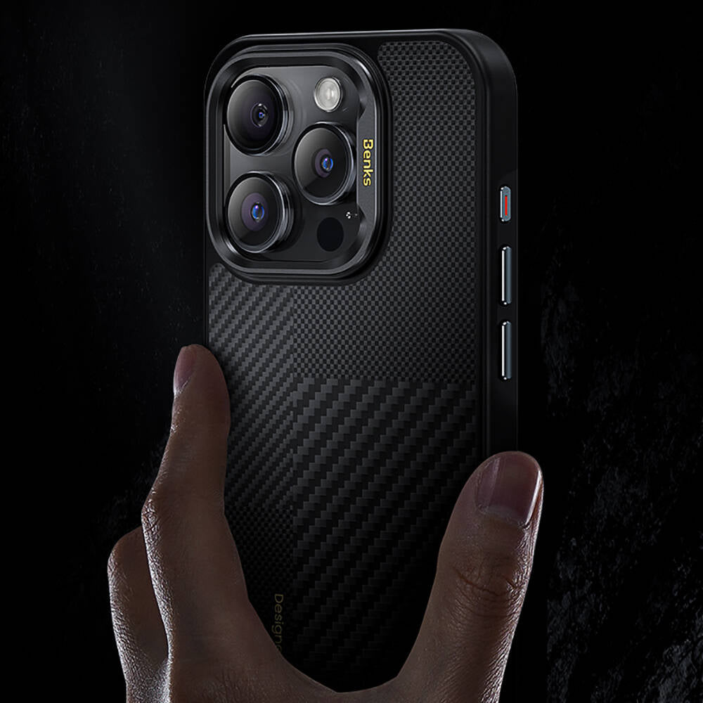 Apple iPhone 14 Pro Max Kılıf M-safe Şarj Özellikli Karbon Fiber Benks Montage Hybrid ArmorPro Kevlar Kapak