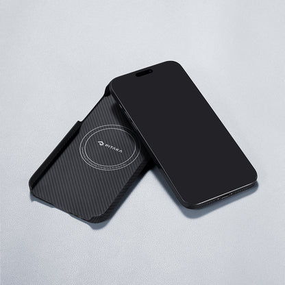 Apple iPhone 15 Plus Kılıf M-safe Şarj Özellikli 600D Aramid Fiber Pitaka Tactile Woven Orchestra Serisi Rhapsody Kapak