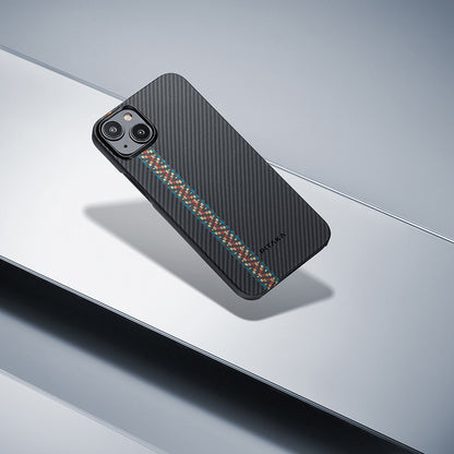 Apple iPhone 15 Plus Kılıf M-safe Şarj Özellikli 600D Aramid Fiber Pitaka Tactile Woven Orchestra Serisi Rhapsody Kapak