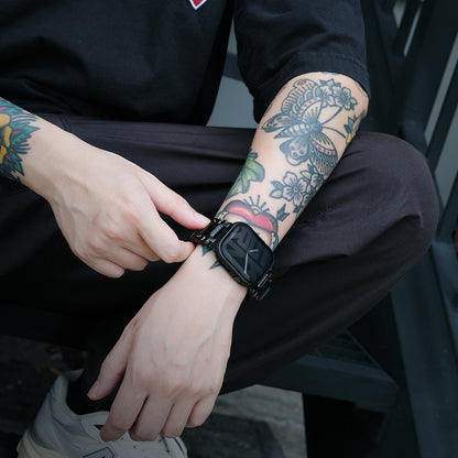 Apple Watch 10 46mm Skinarma Gado Sert Silikon Kasa ve Ekran Koruyucu