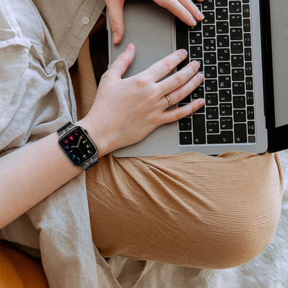 ​​​Apple Watch Ultra 49mm Kordon KRD-63 Metal Strap Kayış