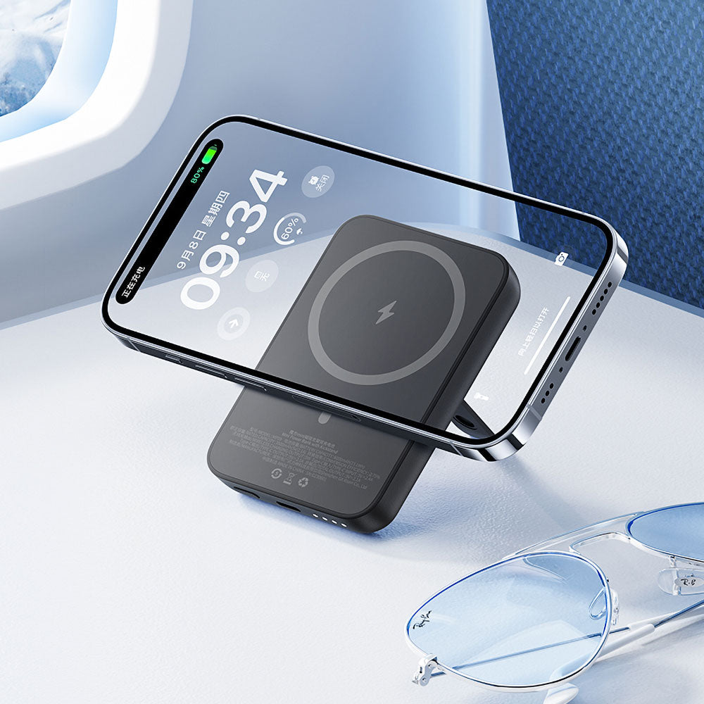 Benks MP09 M-safe Magnetik Standlı İnce Tasarımlı Powerbank 6000mAh