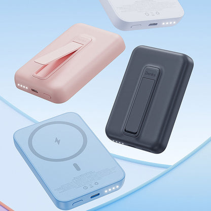Benks MP09 M-safe Magnetik Standlı İnce Tasarımlı Powerbank 6000mAh