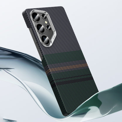 Galaxy S25 Ultra Kılıf M-safe Şarj Özellikli Karbon Fiber Tasarımlı Benks Aurora ArmorAir Kevlar Kapak