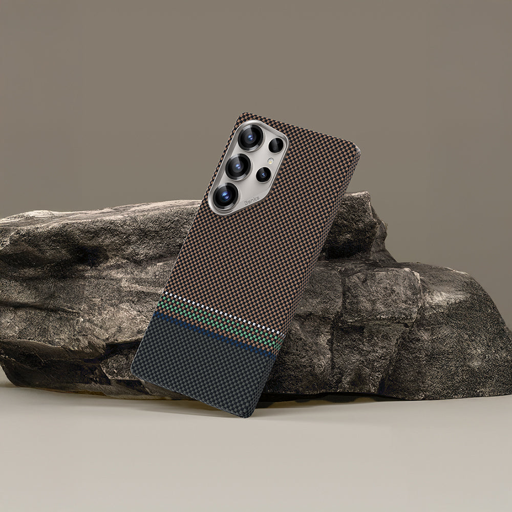 Galaxy S25 Ultra Kılıf M-safe Şarj Özellikli Karbon Fiber Tasarımlı Benks Prestige ArmorAir Kevlar Kapak